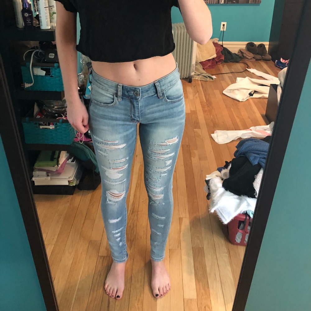 American Eagle Light Faded Jeans